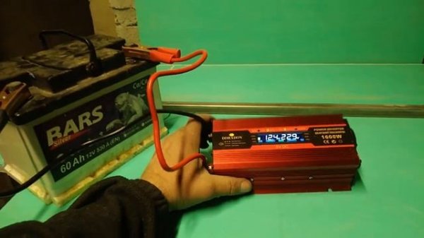 Инвертор из Китая 12- 220 в 50гц. для инкубатора.