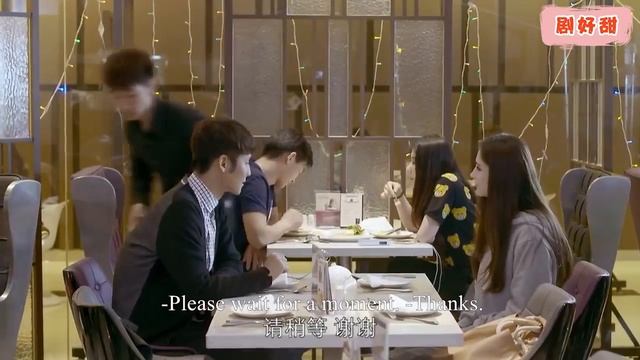 心機女穿精神短裙勾引霸總，哪料灰姑娘一出現，霸總立馬甩開她，心機女臉都氣綠了！#chinesedrama #都市 #愛情 #爽文 #追妻火葬場