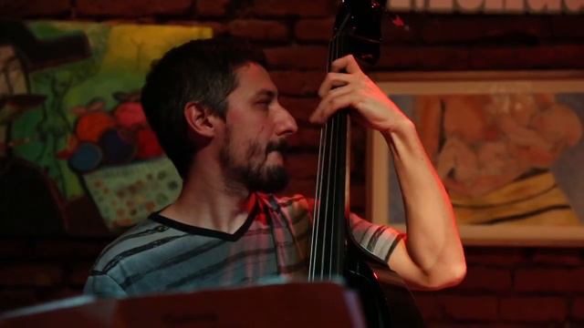 Nicolás Ojeda. Contrabajista. смотреть онлайн
