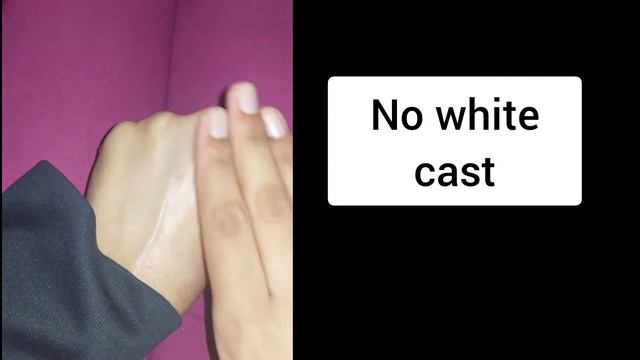 Derma Co 1% Hyaluronic Acid Sunscreen Serum SPF 50 PA+++ | First Impressions смотреть онлайн