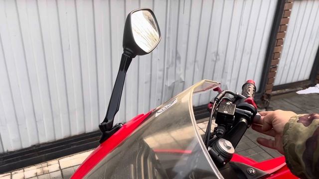 Honda cbr400 в наличии во Владивостоке тел: +79147902682 смотреть онлайн