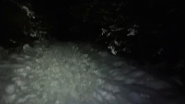 Идем с Центральной усадьбы в сторону приюта "Белый ключ". Таганай смотреть онлайн