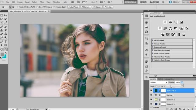 How to Get a Vintage Effect in Photoshop || Retro Colour Grading Tutorial смотреть онлайн
