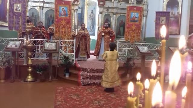 Вынос даров. Престольный праздник Иоанна Богослова