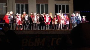 Новогодний хоровод пусть нам счастье принесёт. Студия И