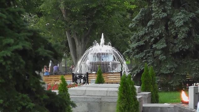 Фонтаны. Прогулка. Ульяновск 2012. смотреть онлайн