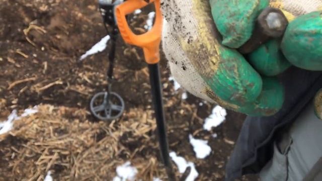 УДАЧНЫЙ КОП В УРОЧИЩЕ НАШЕЛ ЦАРСКИЕ МОНЕТЫ И Старинные перстни и кольца ПОИСК С МЕТАЛЛОИСКАТЕЛЕМ смотреть онлайн