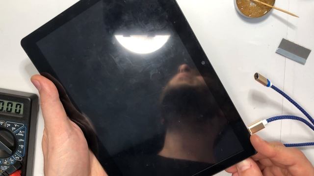 ZH960 - не заряжается китайский планшет / does not turn on does not charge the Chinese tablet смотреть онлайн