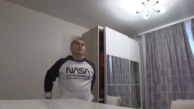 Сделал танец на "Сагу о Киберпанке 2077"! Первый танец за 5 лет на моем канале! Смотрим до конца:) смотреть онлайн