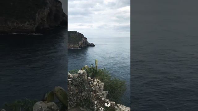 Isola Bella Taormina смотреть онлайн