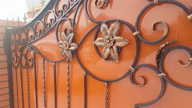 Кованые ворота http://absolut-kovka.ru смотреть онлайн