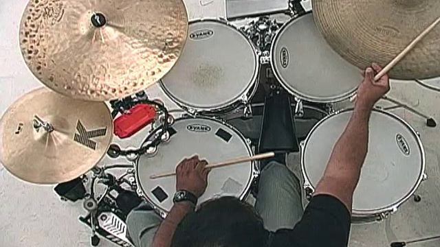Clave on a Drumkit by Antonio Sanchez смотреть онлайн