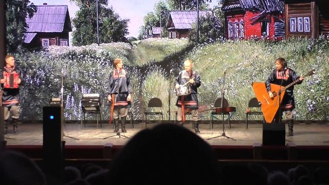 Молодой солдат. Песня. Ансамбль "Рождество". смотреть онлайн