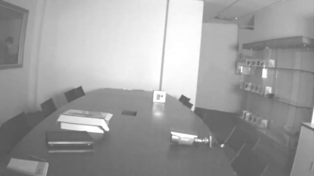 TPCam внутренняя камера с функцией Low Lux, без ИК-подсветки смотреть онлайн