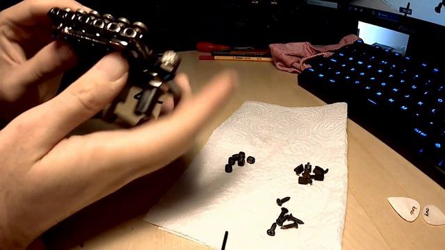 Ibanez Edge zero tremolo complete assembly смотреть онлайн