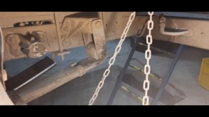 Как заменить подрессорник на Газели не снимая рессор.