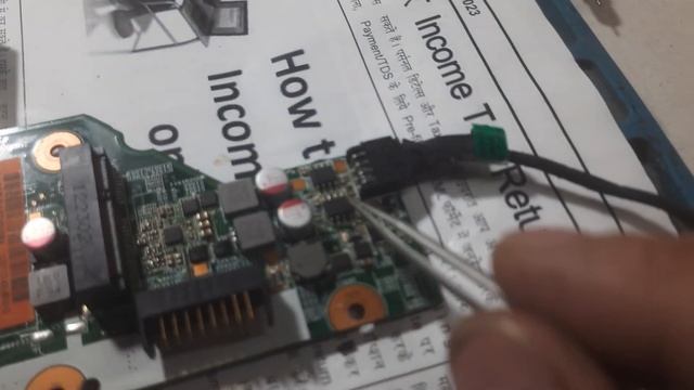 CQ 57 NO LIGHT GLOW IN DC JACK || HP LAPTOP NOT TRIGGERING || HP CHARGING ISSUE || смотреть онлайн