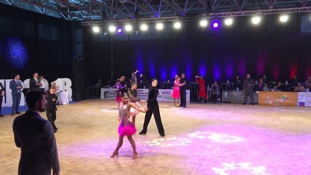 Zelenova. Oleksandra and Ronkovich Andrii Киевский Вальс 2018 Румба смотреть онлайн