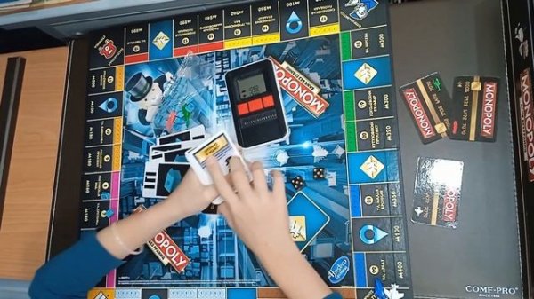 Monopoly. Банк без границ. Обзор и правила.