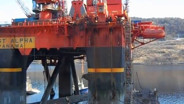West Alpha drilling rig - Буровая установка "West Alpha" смотреть онлайн