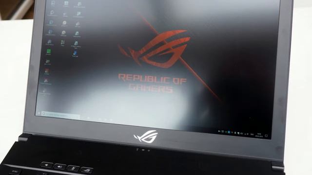 Asus ROG Zephyrus M GM501 Review | GeForce GTX 1070 8GB смотреть онлайн