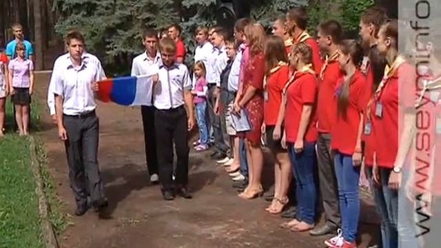 Их научат быть политиками, бизнесменами и добровольцами