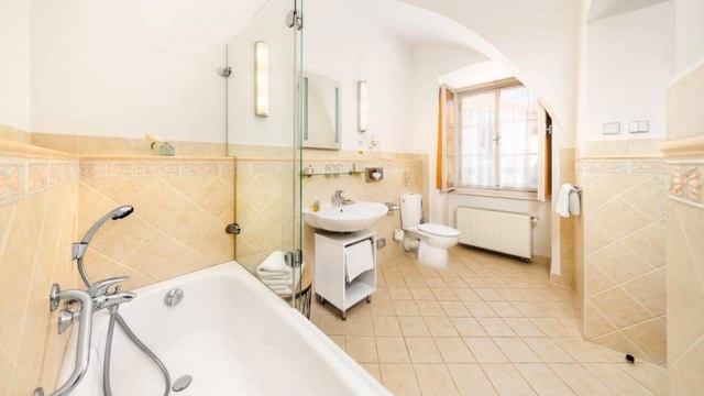 Bellevue Hotel Český Krumlov, Český Krumlov, Czech Republic смотреть онлайн