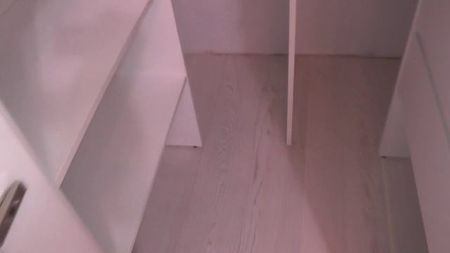 Гардеробная из ЛДСП на заказ. Мебель для гардеробных комнат. смотреть онлайн