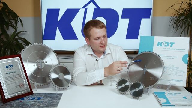 Новая серия дисковых пил от ведущего производителя оборудования для корпусной мебели – компании KDT смотреть онлайн