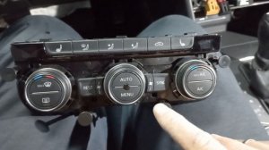 Volkswagen Tiguan как снять климат контроль