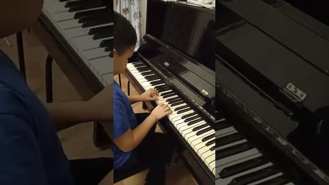 С. Майкапар Пастушок. Играет: Даниил с канала ArturDaniil. смотреть онлайн