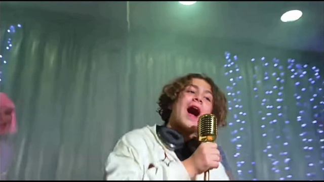 Камиль Малой поплыл