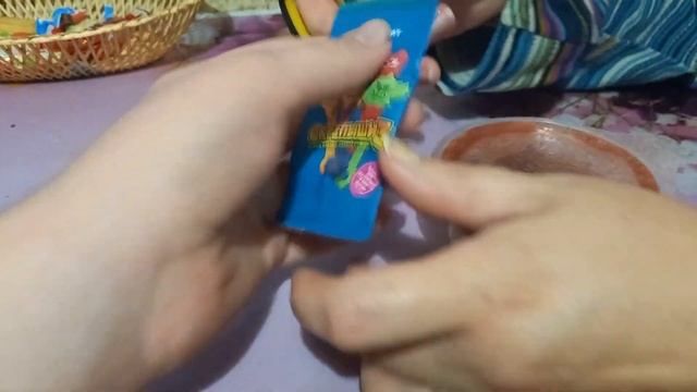 В Магните Новинка! Десерт Панна Котта Скрепыши 3. Внутри Скрепыш! смотреть онлайн