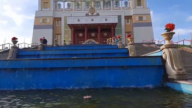 Элиста -Золотая обитель Будды Шакьямуни. смотреть онлайн