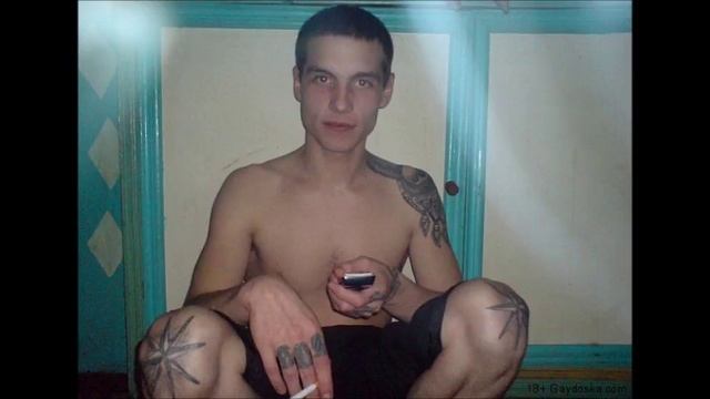 Как в тюрьме разводят и ставят на деньги смотреть онлайн