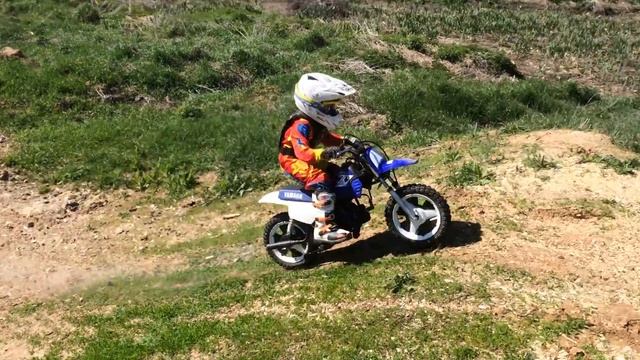 Zhizhin Moto School Детский мотокросс Первый полет смотреть онлайн