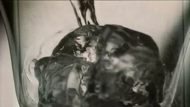 Martini Extra Dry - An Oasis of refreshment смотреть онлайн