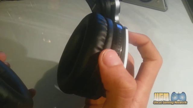 PlayStation Pulse Wireless Stereo Headset Review смотреть онлайн