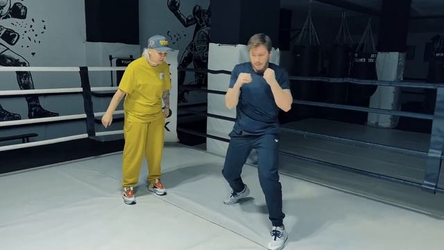 Как бить двойку в боксе правильно. Классическая двойка. Школа бокса смотреть онлайн