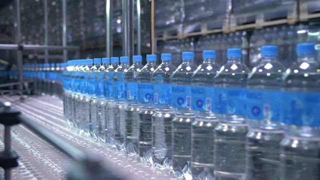Праздничную упаковку получила минеральная вода "Монастырская" смотреть онлайн