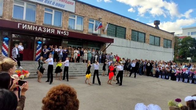 01/09/2022 МАОУ Гимназия#53 танец 