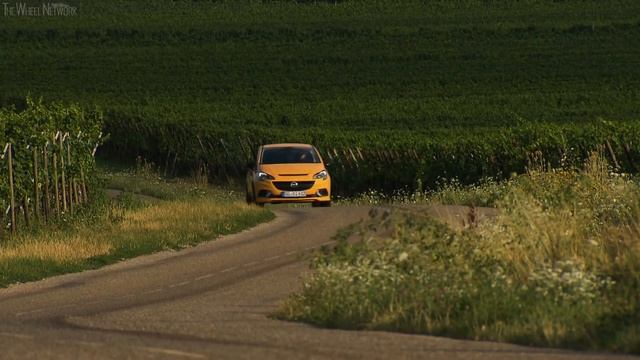 2018 Opel Corsa GSi Driving Footage | Mandarin Orange