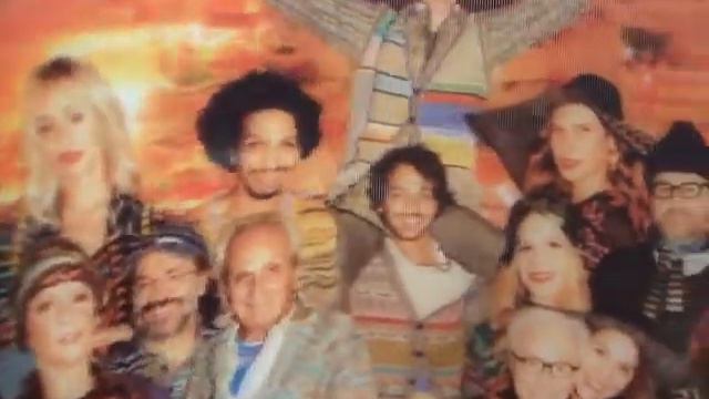 Missoni Family Portrait by Peter Blake / 3D ART смотреть онлайн