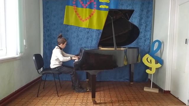 "Ой у лузі червона калина" обробка Г. Сасько. Виконує Ілля Сизков. смотреть онлайн