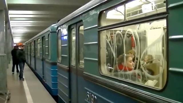 Метро "Тушинская" смотреть онлайн