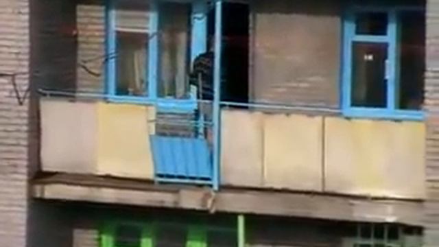 ПИСАЮЩИЙ ДЯДЯ.flv смотреть онлайн