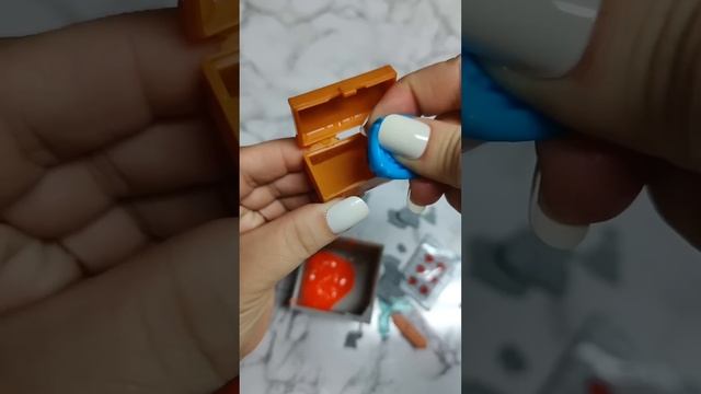 Unboxing another Minecraft Treasure X block! #asmr #minecraft #treasurex #unboxing смотреть онлайн