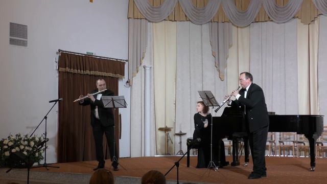 Флейта Эрнэст Калиновский , Гобой  Лориан Калиновский.