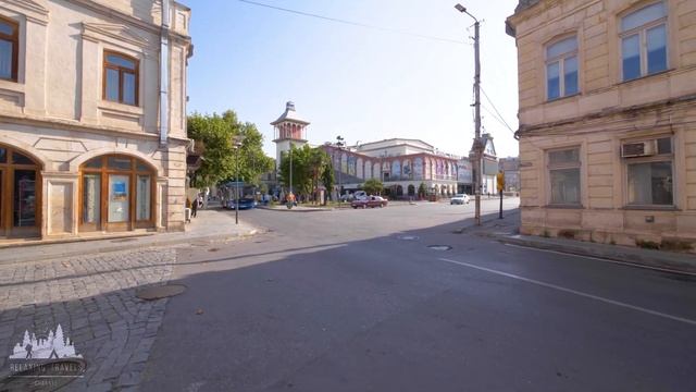 Discovering Ancient Kutaisi: A 4K Virtual Tour смотреть онлайн