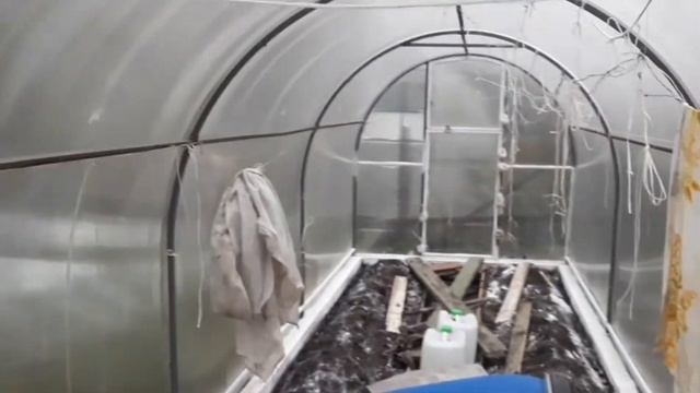 Теплица через 7 лет. Полимерно порошковое покрытие. Отличный поликарбонат. смотреть онлайн